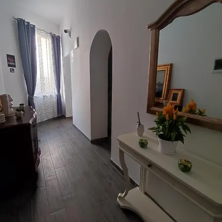 La Dimora Di Elma Apartament *